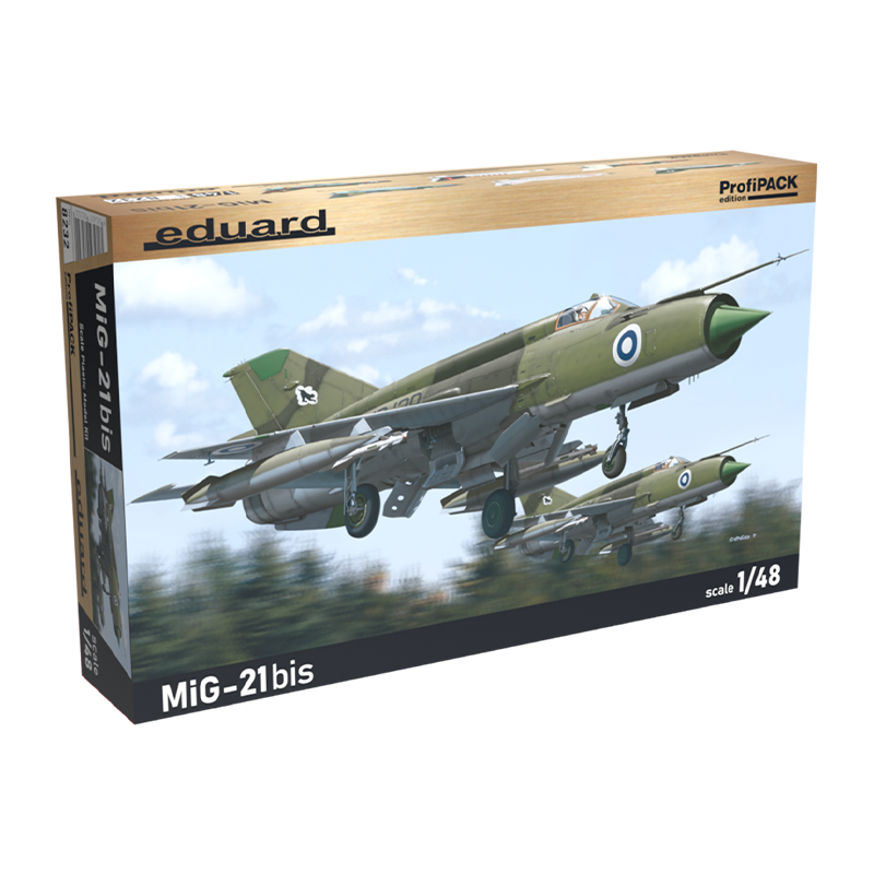 8232 - MIG-21BIS PROFIPACK 1/48