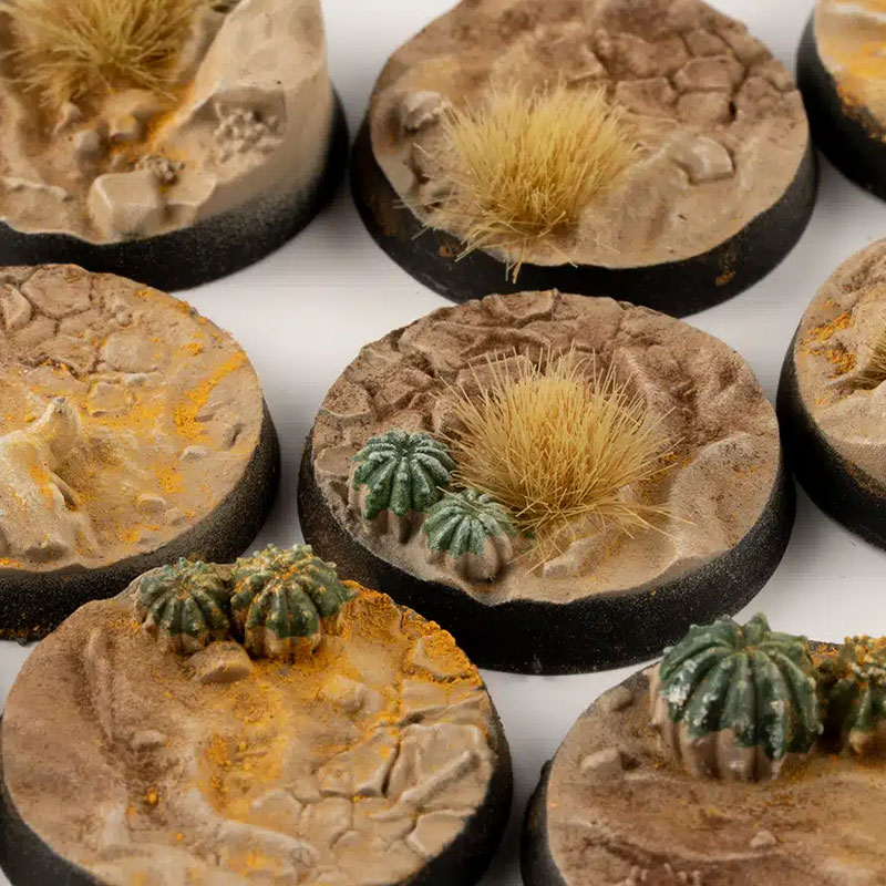 https://cartamagica.hr/wp-content/uploads/2025/05/BASES-DESERTS-OF-MAAHL-ROUND-25MM-X10_2.jpg