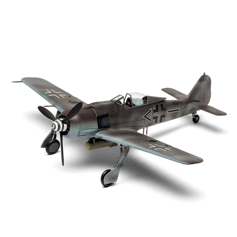 https://cartamagica.hr/wp-content/uploads/2026/04/A02066A-FOCKE-WULF-FW190A-8-F-8-1-72_2.jpg